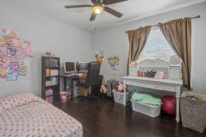  Photo 27