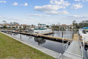 Dock