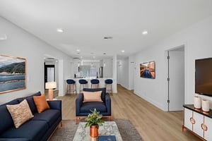 DSC_4032 virtually staged.jpeg