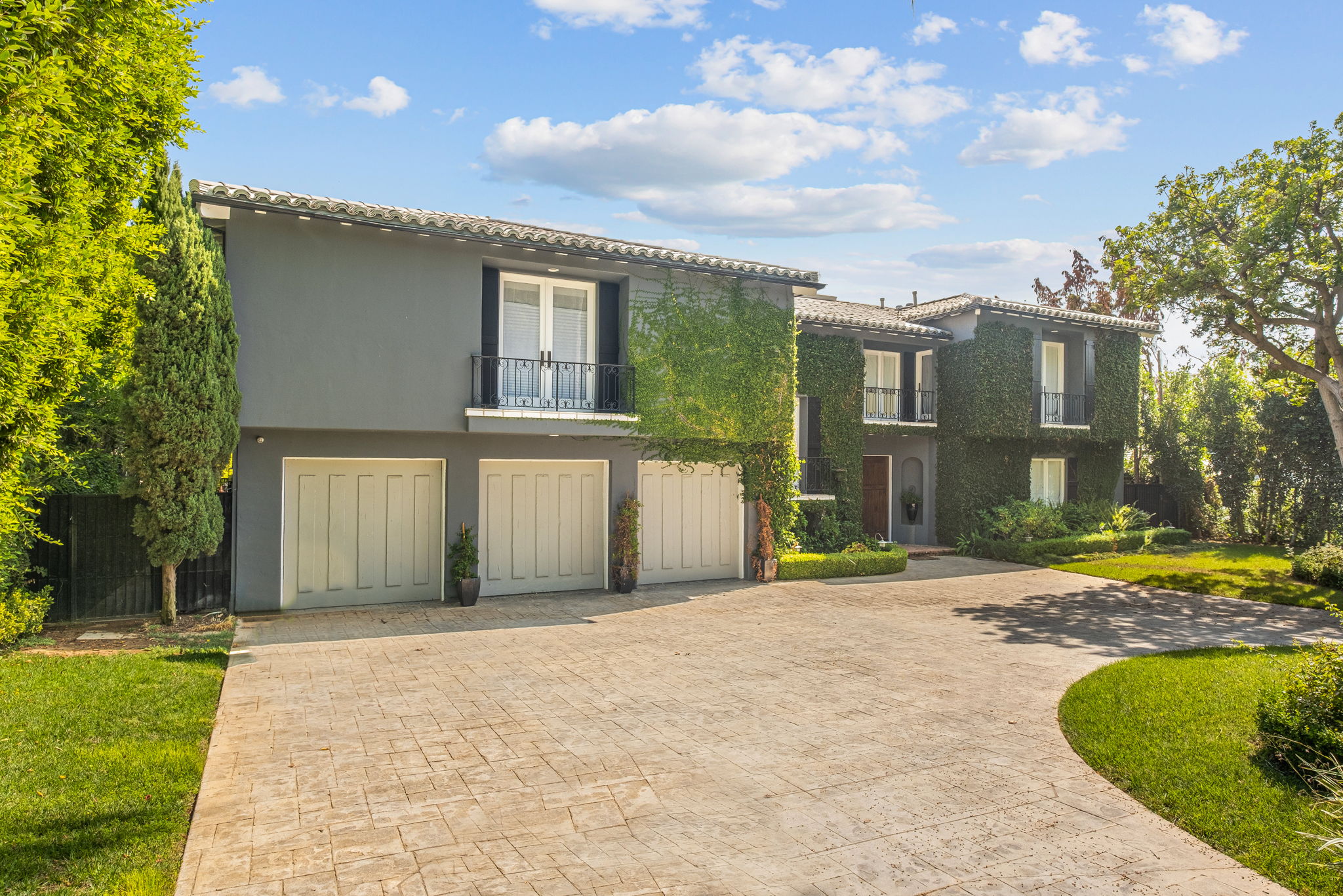  1476 Amalfi Drive, Pacific Palisades, CA 90272, US