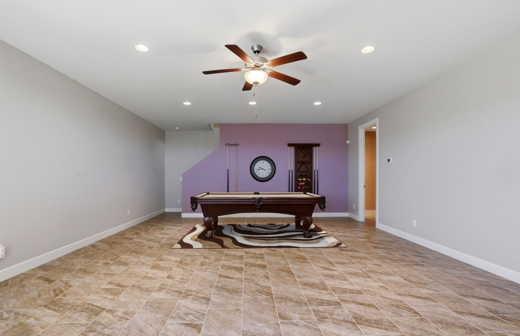 Family Room (1)