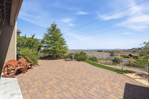 Back Patio (3)