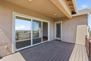 Deck (1)