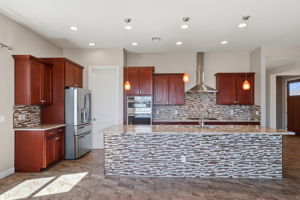 Kitchen (2)