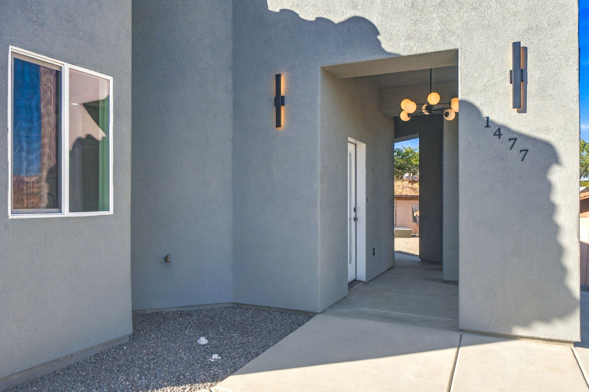  Photo 46