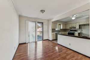 Lisa Dr-S1810-008.jpg
