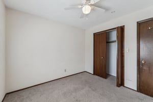 Lisa Dr-S1810-024.jpg