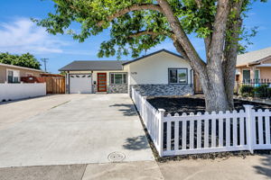001_1478 Ashland Dr  