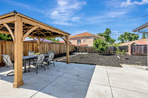 045_1478 Ashland Dr  