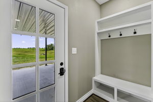  Photo 48