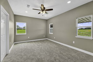  Photo 49