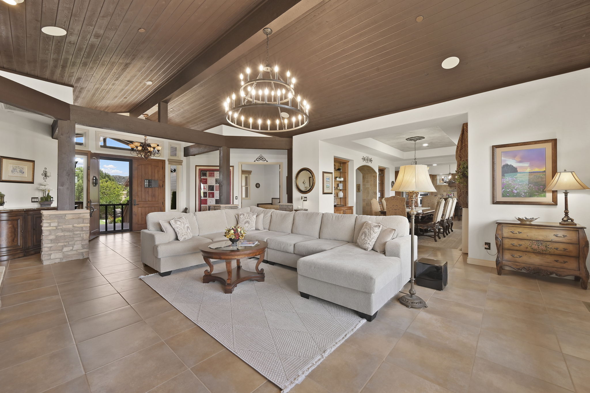 Living Room (2)