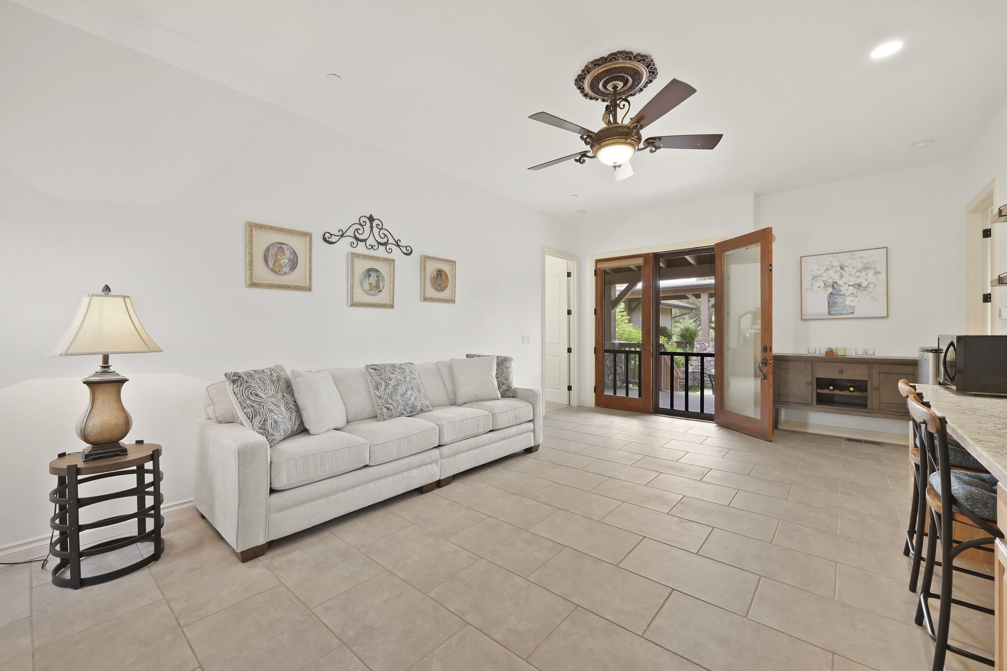 Great Room (2)