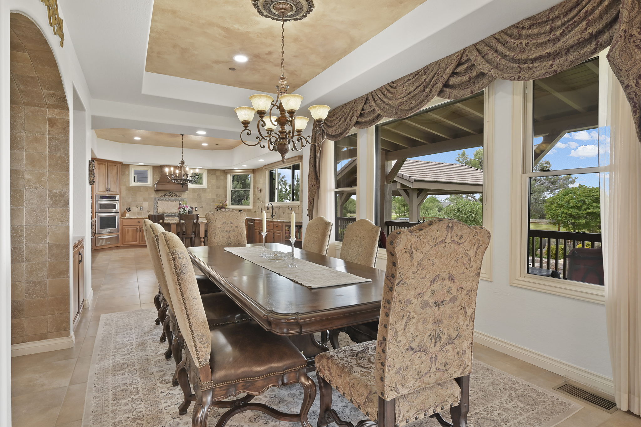 Dining Room (1)