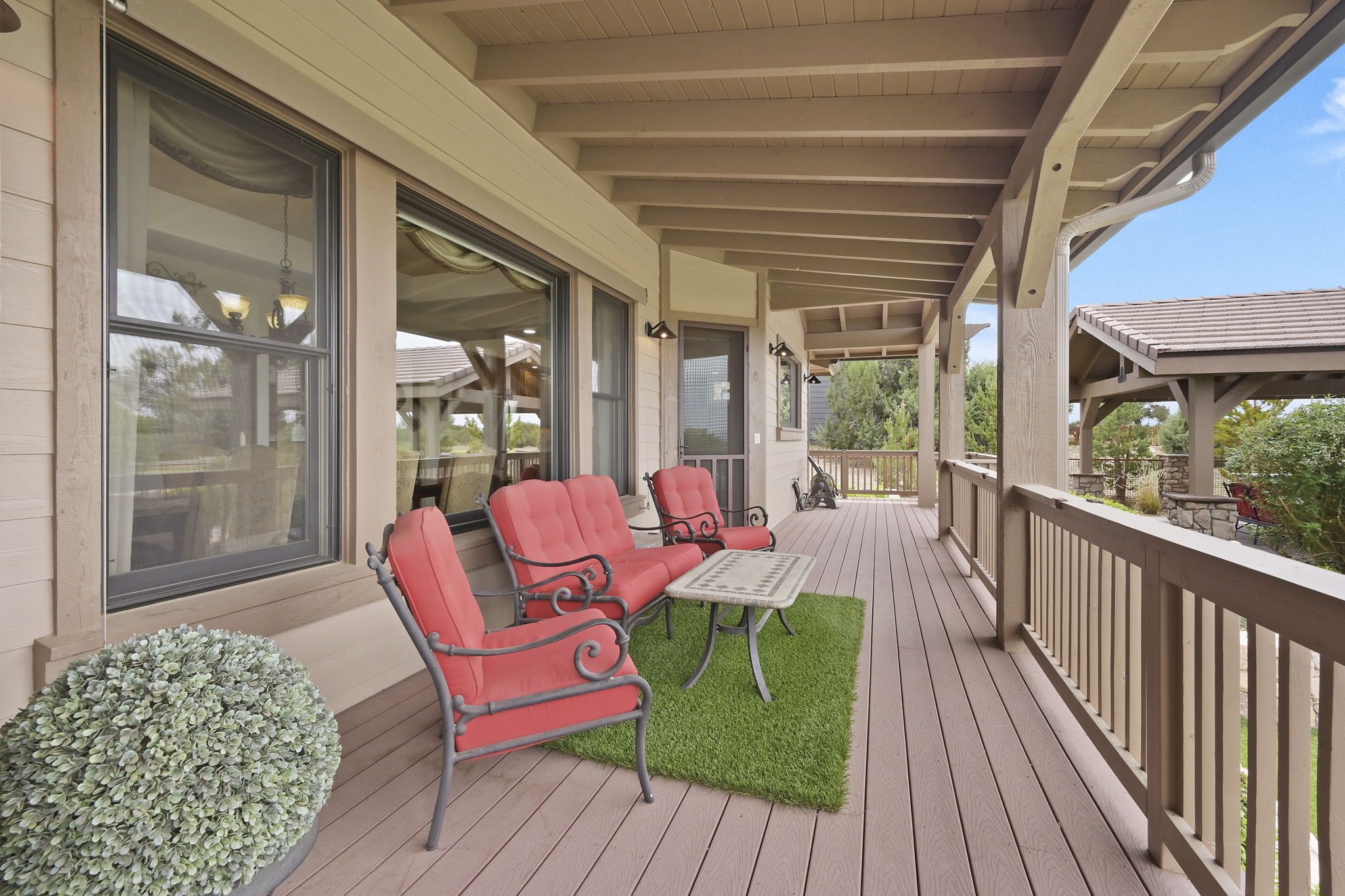 Deck (3)