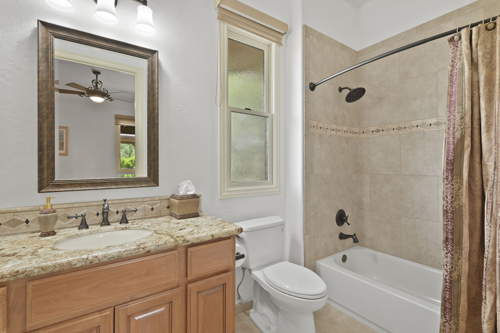 Bathroom 2 (Casita)