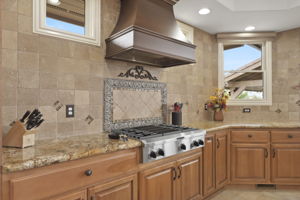 Kitchen (1)
