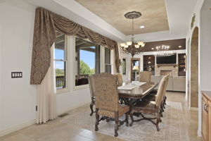 Dining Room (2)