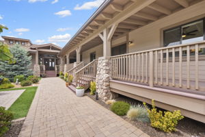 Courtyard (2)