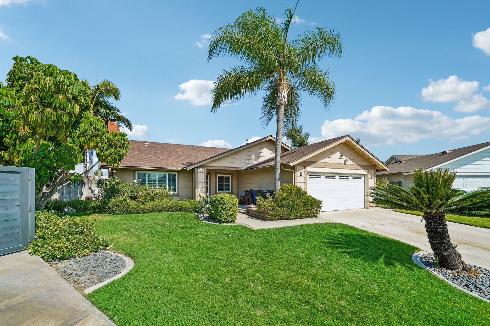 Doral Ct-S1305-003.jpg