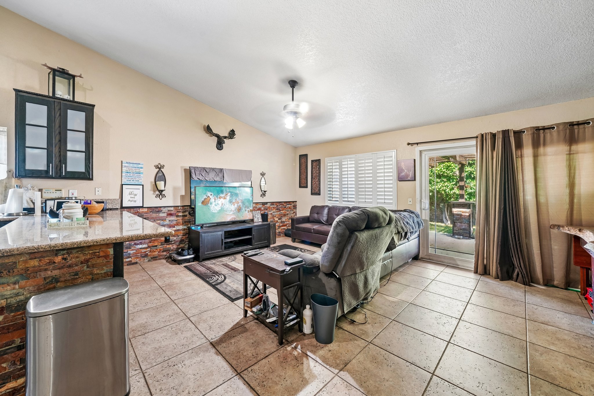 Doral Ct-S1305-008.jpg
