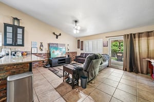 Doral Ct-S1305-008.jpg