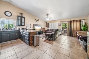 Doral Ct-S1305-011.jpg