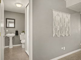  Photo 51