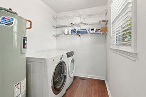  Photo 31