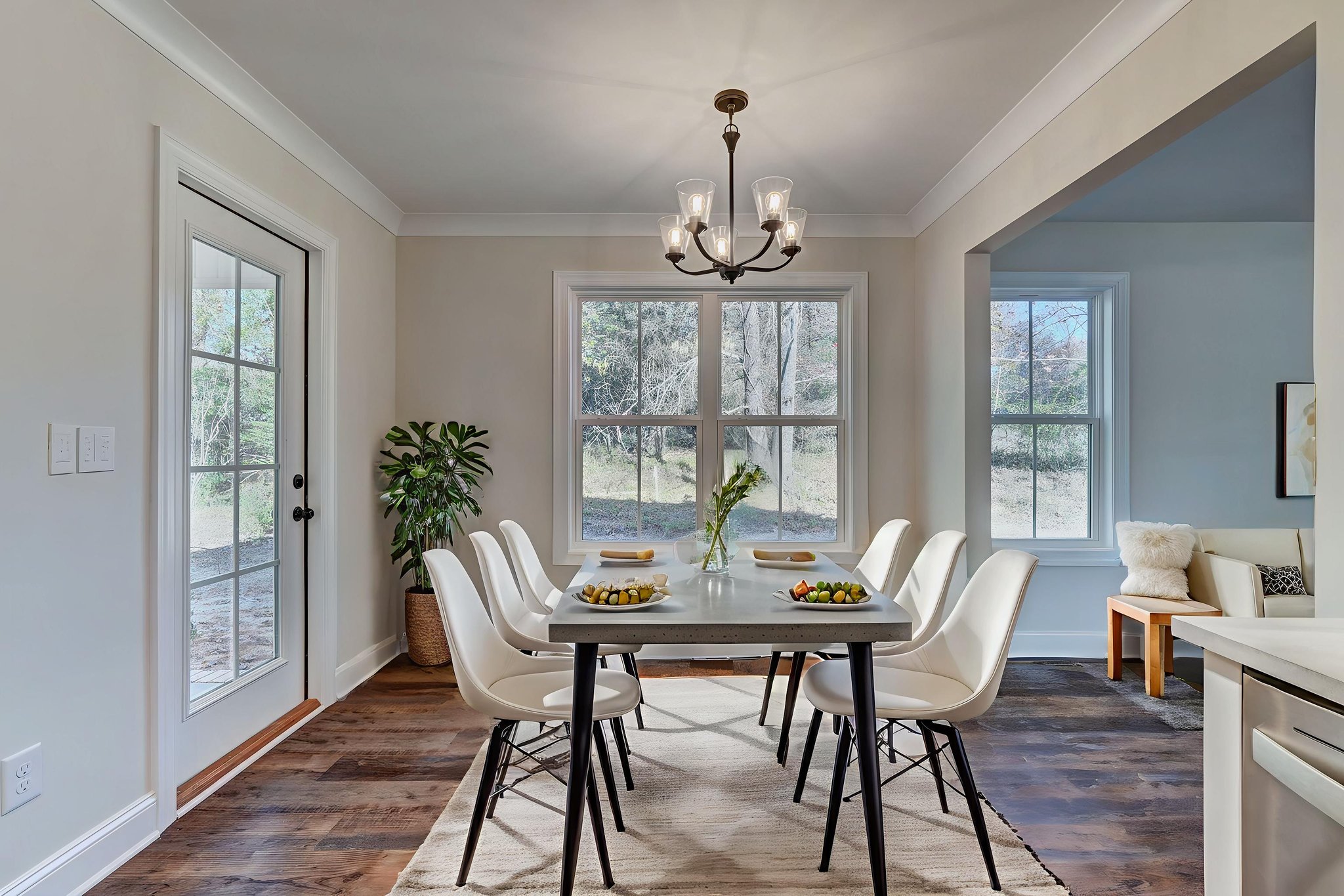 Dining Room virtually staged
