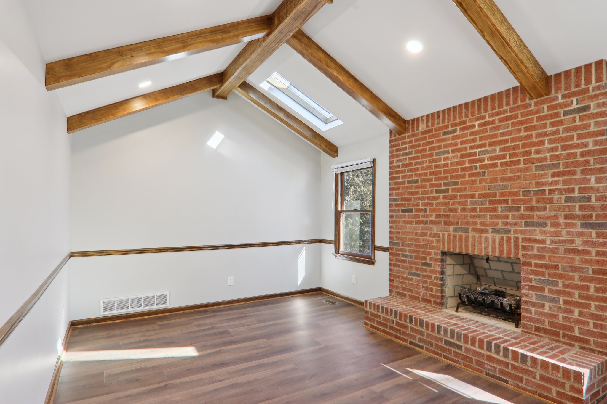 Lower Christ School Rd-S1702-007.jpg