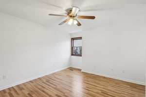 Marian Ln-029.jpg