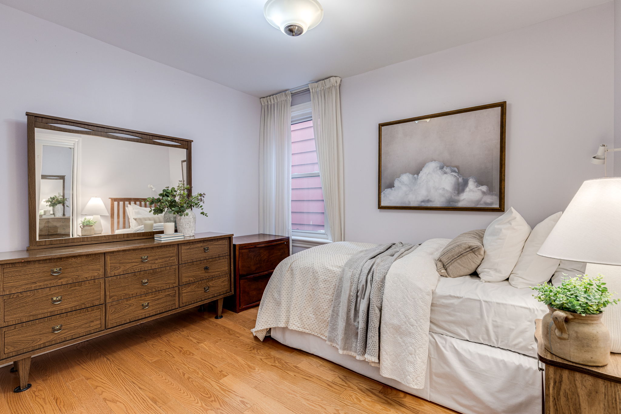 Toronto property showcase — delivered property photograph 16