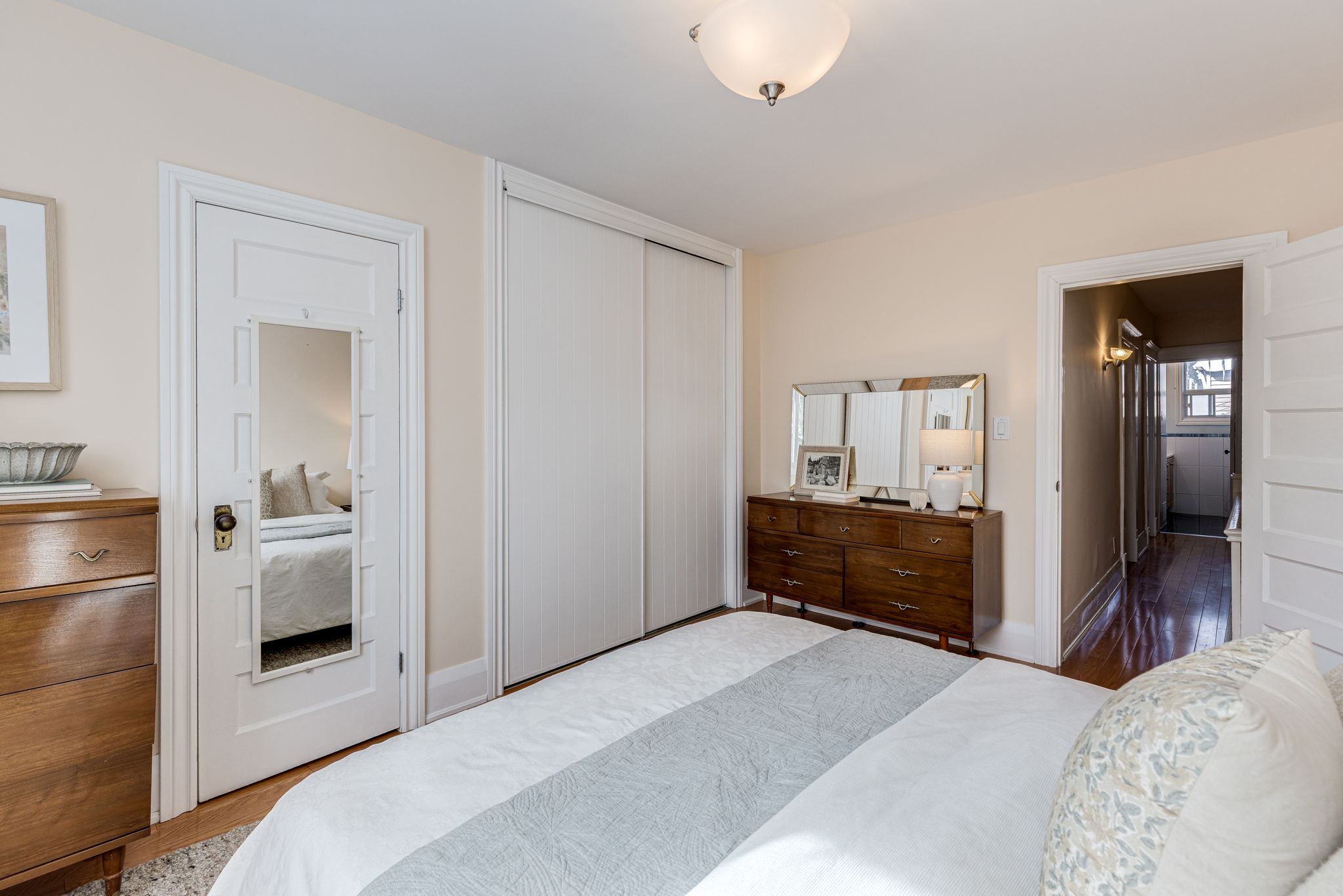 Toronto property showcase — delivered property photograph 20