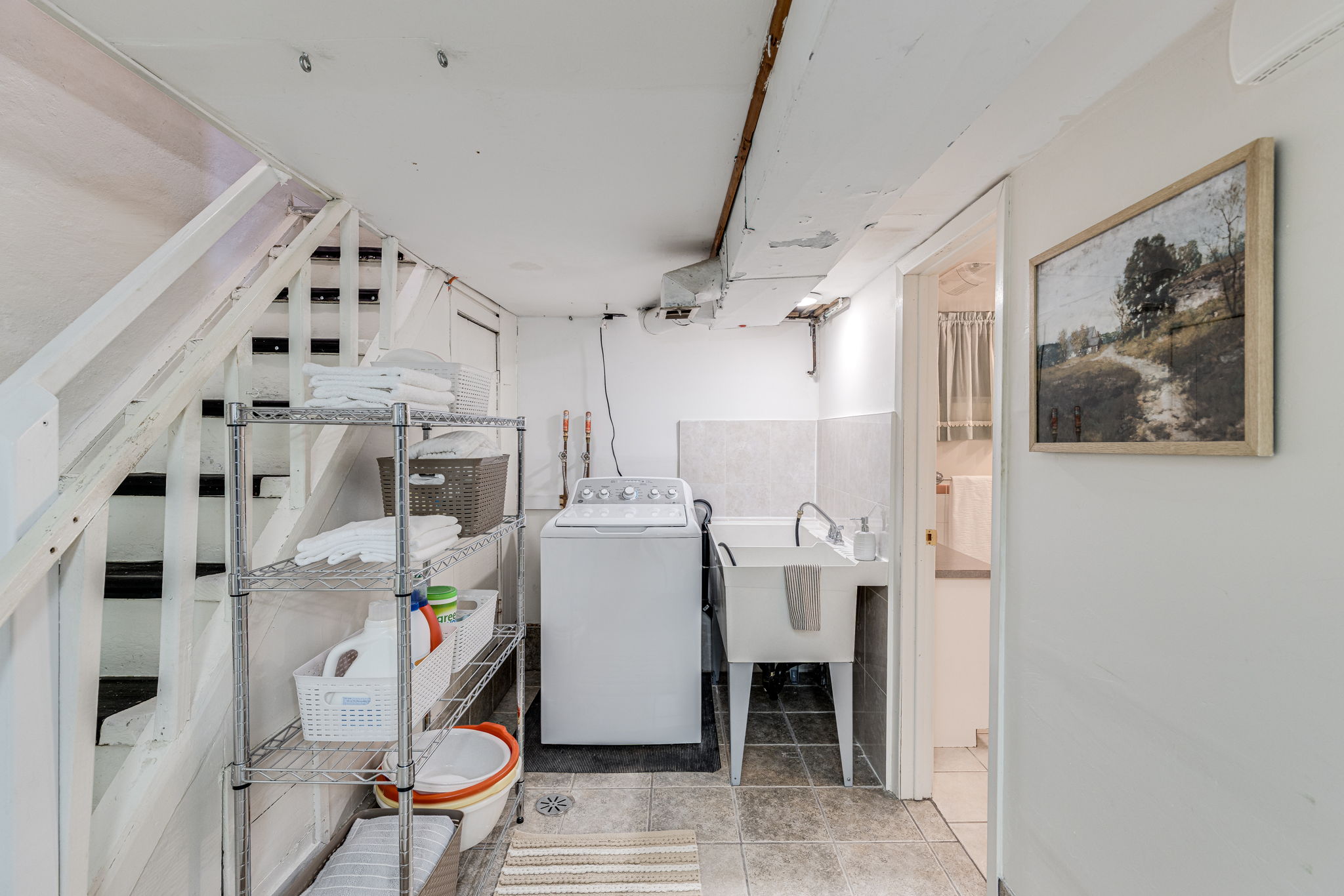 Toronto property showcase — delivered property photograph 21