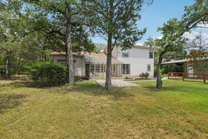 Oak Ridge Dr-2406-060.jpg