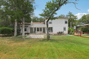 Oak Ridge Dr-2406-062.jpg