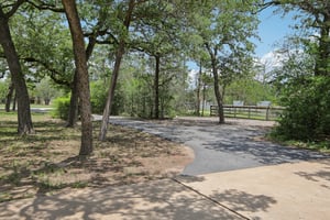148 Oak Ridge Dr