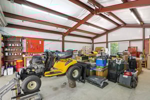 Garage / Workshop
