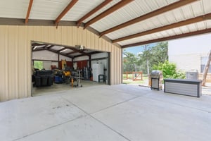 25 x 30 Garage / Workshop + LARGE Carport