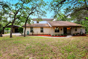 148 Oak Ridge Drive:  WELCOME HOME!