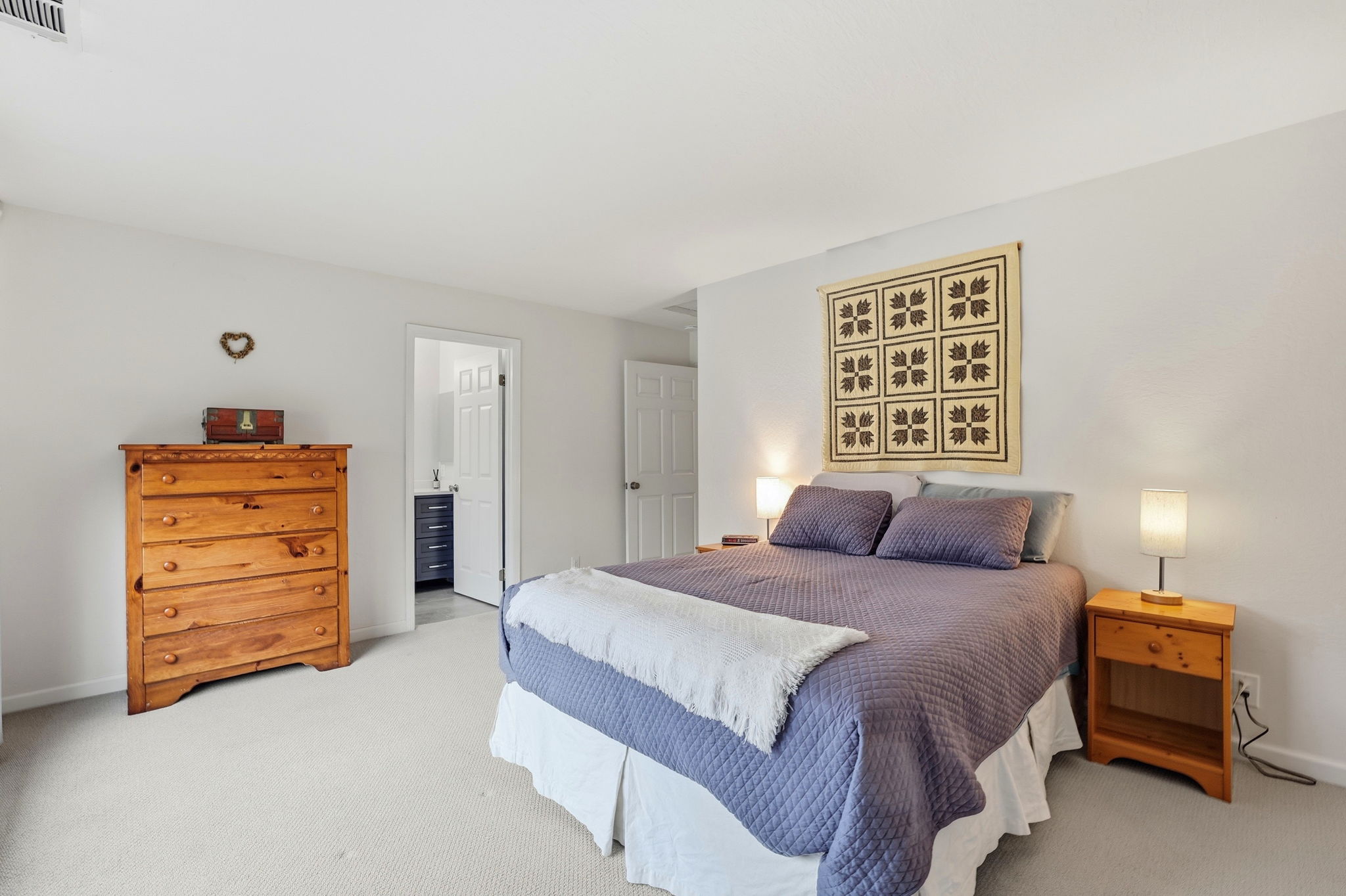 029_F8_148 Red River Way