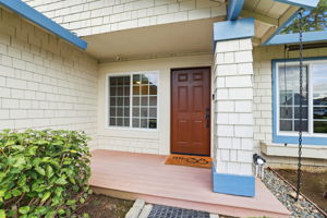 004_F8_148 Red River Way