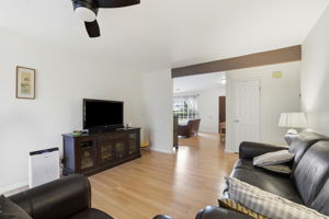 010_F8_148 Red River Way