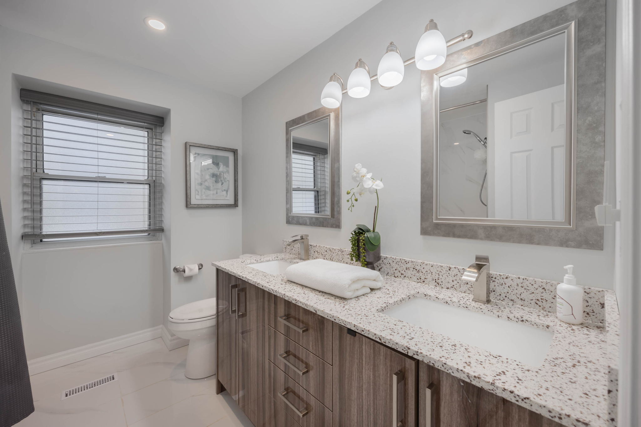 Aurora property showcase — delivered property photograph 19