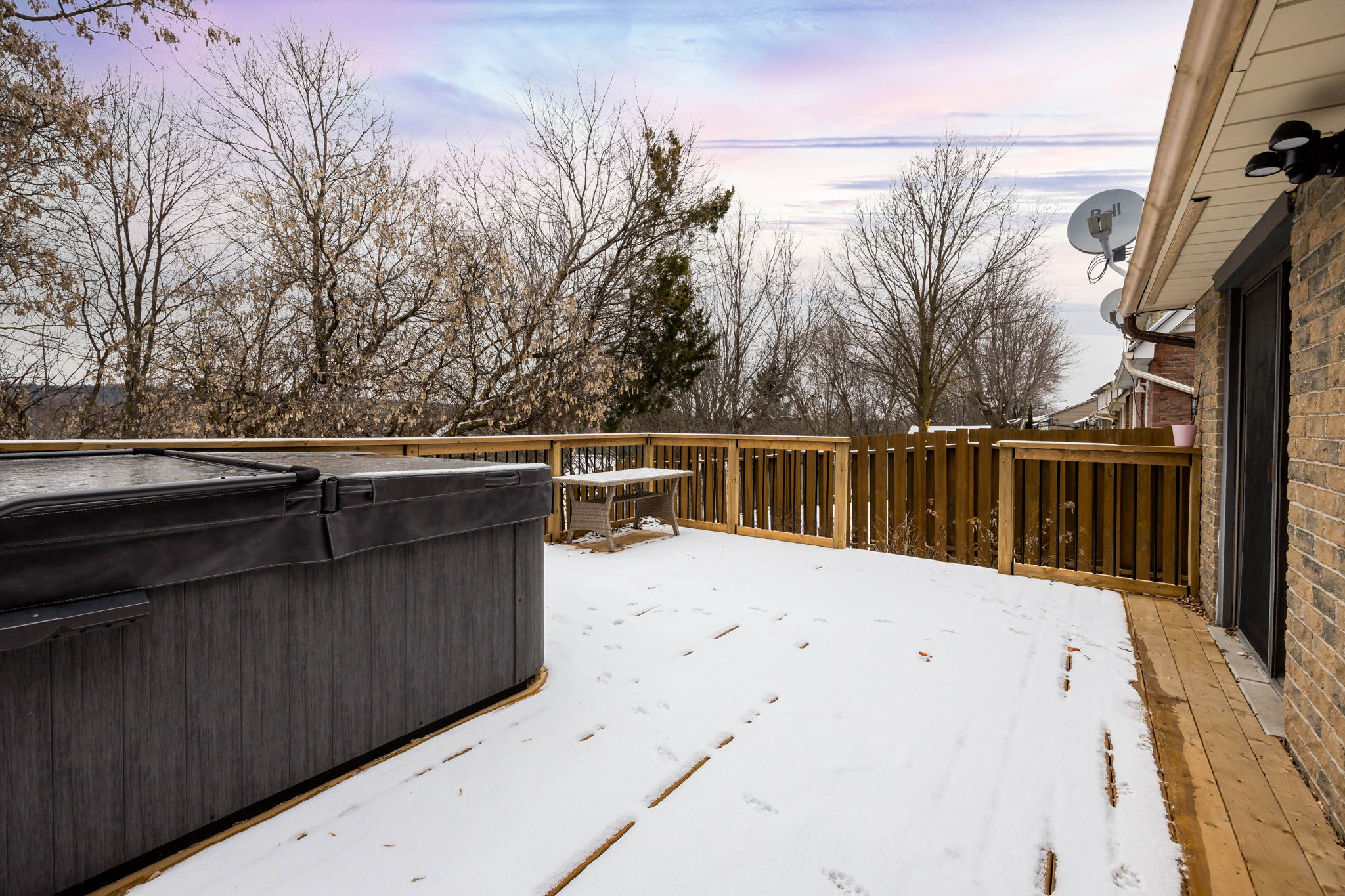 Aurora property showcase — delivered property photograph 30