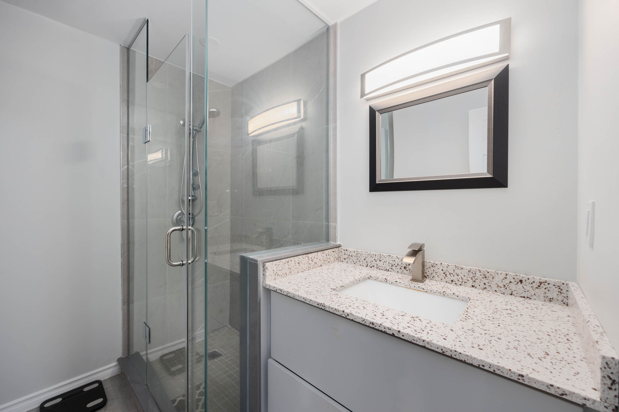 Aurora property showcase — delivered property photograph 25