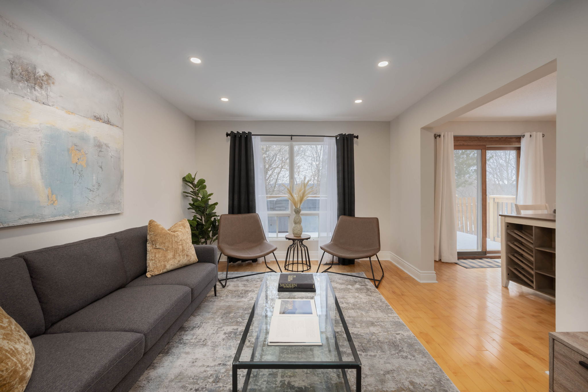 Aurora property showcase — delivered property photograph 13