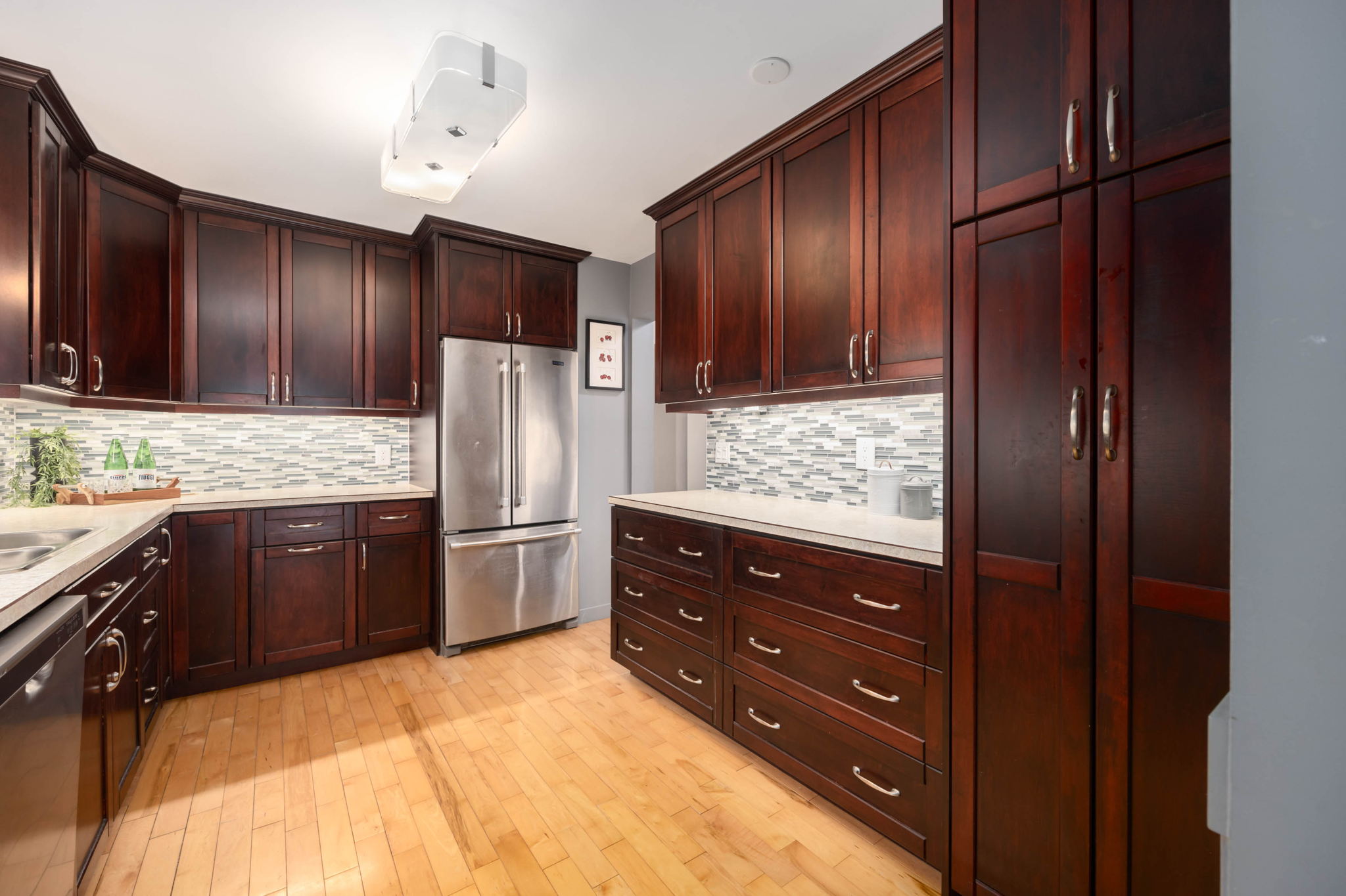 Aurora property showcase — delivered property photograph 8
