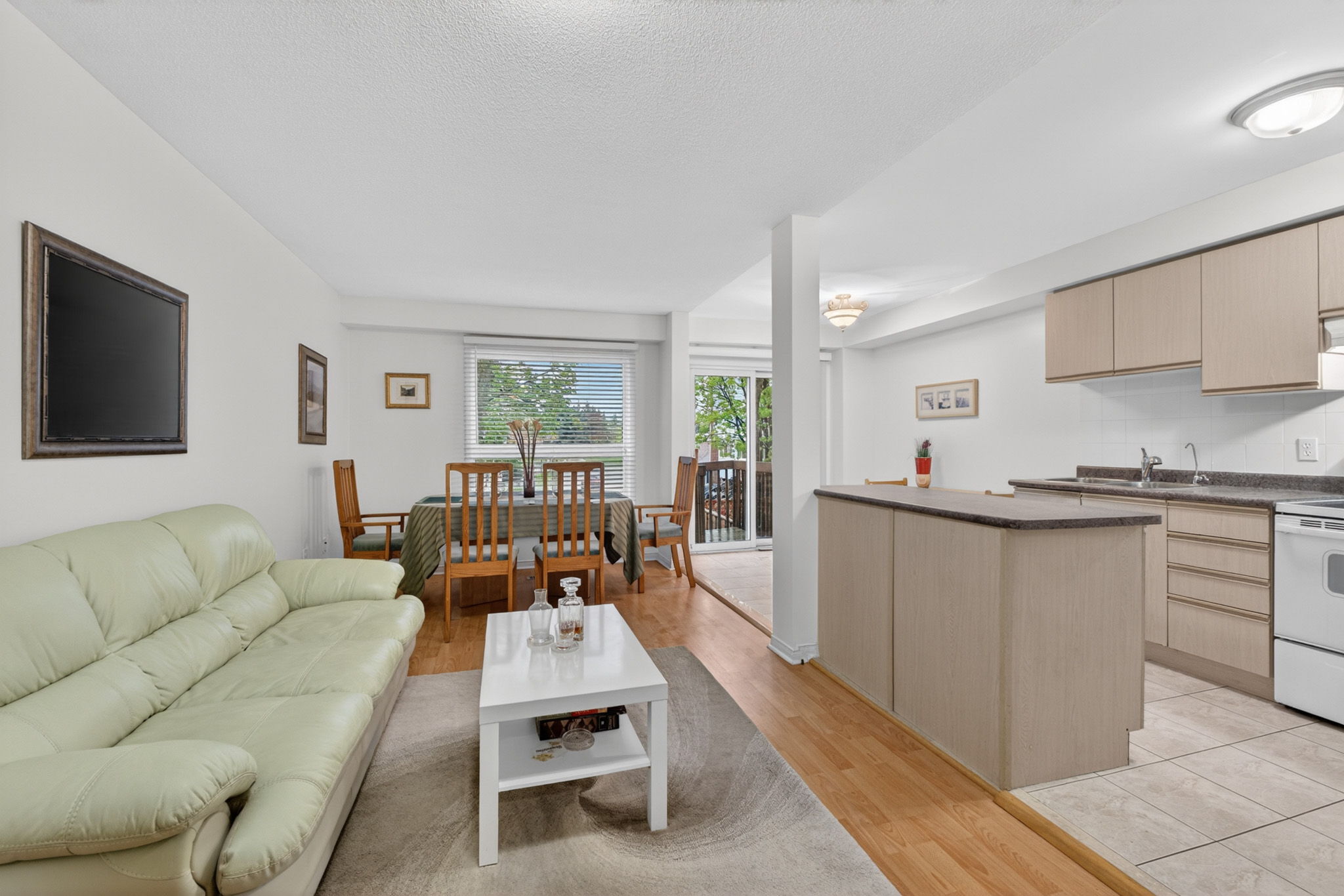 1480 Britannia Rd W unit 24, Mississauga, ON L5V 2K4, Canada Photo 13